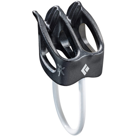 Das ATC-XP von Black Diamond ist ein vielseitiges Sicherungsgerät zum Klettern nach dem Tuber Prinzip. Auch zum Abseilen geeignet