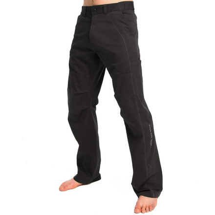 Die Strider Trousers von 3RD Rock ist eine Kletterhose mit einem besonderen Schnitt, der viel Bewegungsfreiheit lässt