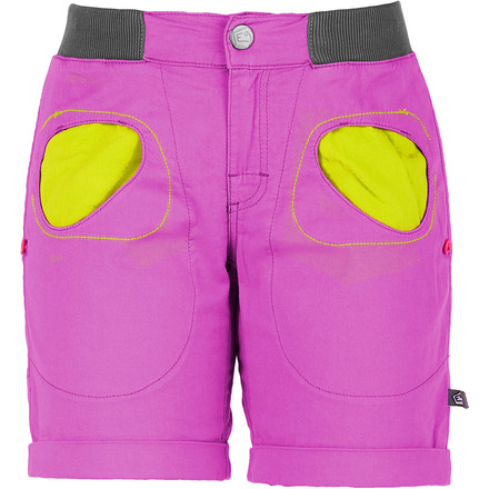 Die Onda Short ist die kurze Variante der beliebten Kletterhose von E9. Auch die Shorts haben die typischen runden Taschenausschnitte