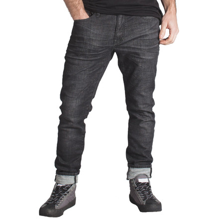 Die Men´s Jeans von So iLL ist eine Denim Slim Fit Kletterhose aus extrem robusten Stoff, die dank 4-Wege Stretch beim Klettern die volle Bewegungsfreiheit bietet