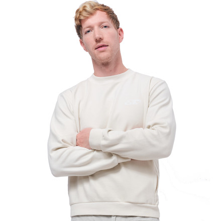 Der Bosson Sweater ist ein sportliches Teil, das Dir volle Bewegungsfreiheit lässt, ideal für Training und Alltag gleichermaßen