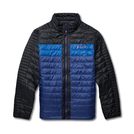 Die robuste und warme Capa Insulated Jacket von Cotopaxi verschafft dir bei deinen winterlichen Abenteuern maximale Bewegungsfreiheit.
