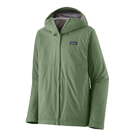 Die Patagonia Torrentshell ist eine absolut wasserdichte 3-Lagen Regenjacke die bluesign und Fair Trade zertifiziert ist und viele praktische Details hat  