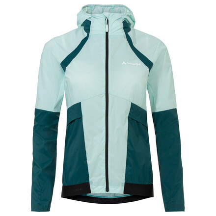 Die Crana Wind Jacket von Vaude ist eine sehr leichte und robuste Jacke für sportliche Aktivitäten bei wechselhaftem Wetter und lässt sich klein verpacken