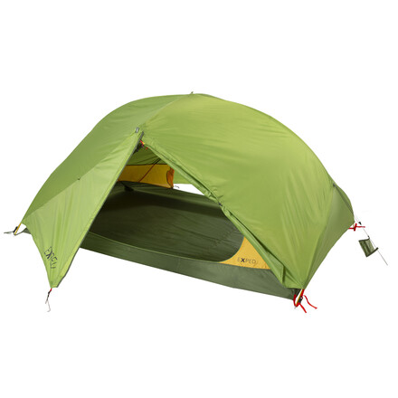 Das Lyra II 2-Personen Zelt von Exped ist ein leichtes Trekkingzelt mit großer Apsis und zwei Eingängen. Das Außenzelt lässt sich aufrollen.
