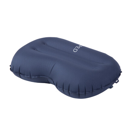 Das aufblasbare Versa Pillow von Exped punktet mit seinem geringen gewicht, seiner ergonomischen Form und den unkomplizierten FlatValves.