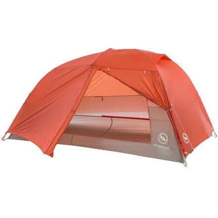 Ultraleichtes Zelt in Kuppelkonstruktion für bis zu zwei Personen mit Fast-Fly-Option und extra großen Taschen im Innenzelt für mehr Ordnung unterwegs.