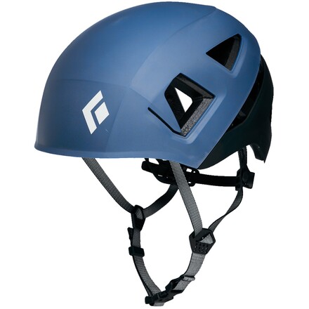 Der Black Diamond Capitan Helmet ist ein besonders robuster Hybridhelm, der sicher gegen Steinschläge, Stöße und herabstürzendes Eis schützt.
