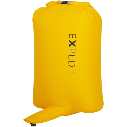 Der super leichte Exped Schnozzel Pumpbag UL sichert dir ein einfaches Aufblasen deiner Matte und kann ebenfalls als wasserdichter Packsack genutzt werden.