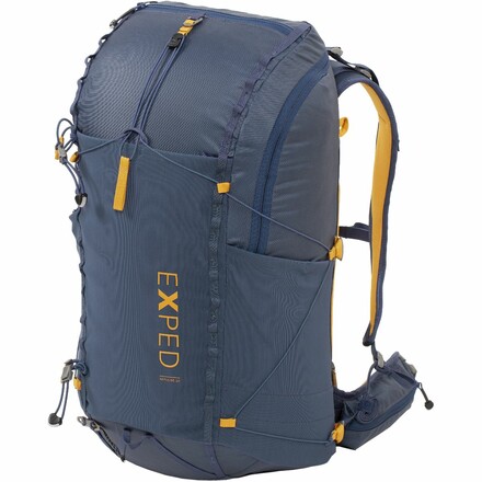 Der Impuls 30 Rucksack von Exped ist ein hochfunktionaler Begleiter für ambitionierte Kletter- und Trekkingtouren und bietet viel Stauraum und Komfort.