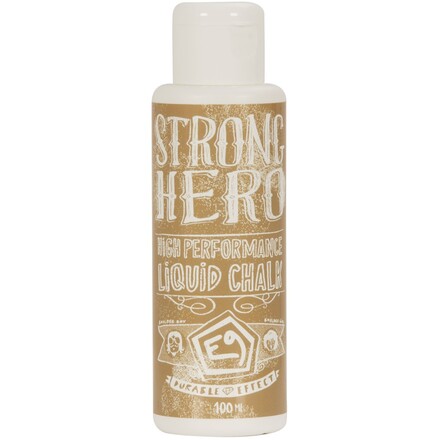 Das praktische E9 Strong Hero Liquid Chalk sichert dir am Boulder staubfreie, aber trotzdem trockene Hände mit ordentlich viel Grip.