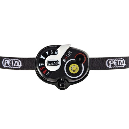 Die Petzl e+Lite ist mit 26 Gramm eine besonders leichte und dennoch robuste Stirnlampe für den Notfall. Mit 40 Lumen machst du gut auf dich aufmerksam.