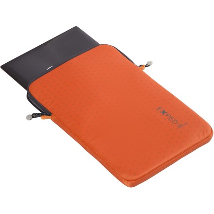 Mit der praktischen Padded Tablet Sleeve Tasche schützt du unterwegs, im Büro und auf Reisen dein Tablet vor Schlägen und Stößen.
