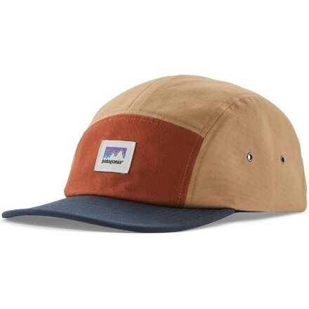 Die Patagonia Graphic Maclure Hat Basecap hat einen stylischen Print und ist perfekt für alle Outdoor- oder Freizeit-Aktivitäten.