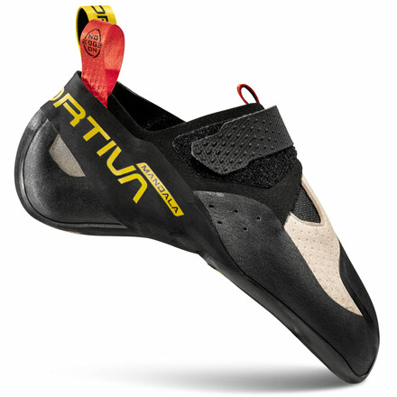 Der La Sportiva Mandala ist ein leistungsstarker Kletterschuh aus der No Edge-Familie. Er bietet auf schwierigen Routen Stabilität und hohe Sensibilität.