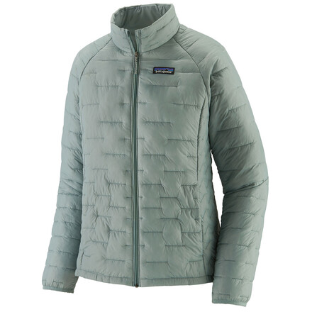 Die Patagonia Women's Micro Puff Jacket ist eine extrem leichte Kunstfaserjacke, die sich aufgrund ihrer Isolierung hervorragend für windige Tage eignet.