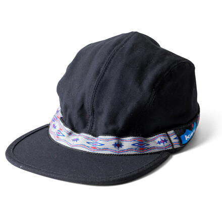 Die stylische Kavu Organic Strapcap aus robustem Canvas Basecap schützt dich effektiv vor Sonne und lässt sich am Hinterkopf individuell einstellen.