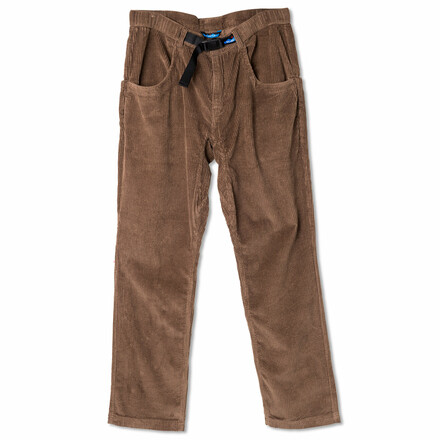 Die Kavu Chili Roy Pant ist eine bewegungsfreundliche und alltagstaugliche Outdoorhose aus hochwertigem Cord. Mit großen Taschen und integriertem Gürtel.