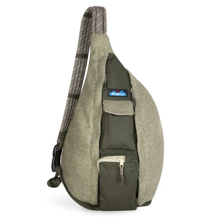 Die kuschelige Kavu Camp Cozy Rope Bag ist eine stylische und praktische Schultertasche mit einem Trageriemen aus Kletterseil. Im Klettershop online bestellen