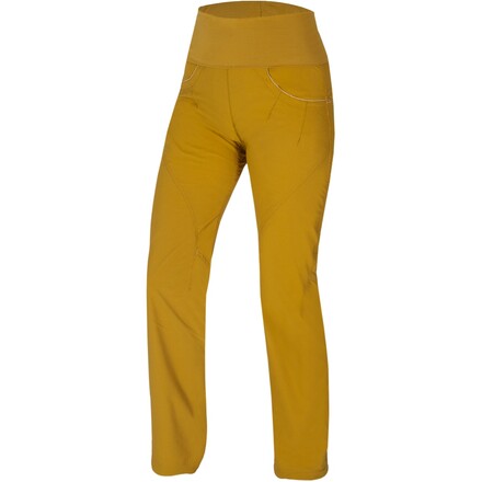 Die Noya ist eine Boulderhose für Frauen mit breitem Umschlagbund, jeder Menge Bewegungsspielraum und einem umwerfend tollen Look
