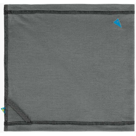 Der Klättermusen Allvis Neck Gaiter ist ein vielseitig einsetzbarer und sehr stylischer Schlauchschal. Kuschelig und kompakt zugleich.