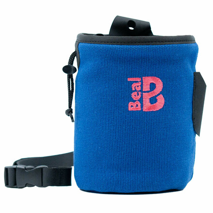 Der Beal Maxi Cocoon II Chalk Bag sichert dir ein Plus an Fassungsvermögen für richtig lange Kletter- und Bouldersessions. Mit Gurt und Bürstenhalterung.
