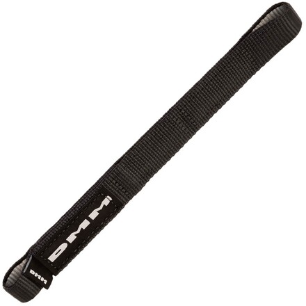 Die DMM Nylon Vari-width Logo Express-Schlinge ist besonders robust und aufgrund ihrer Breite von bis zu 25mm ist sie sehr gut greifbar.