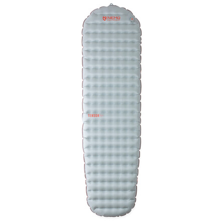 Die Nemo Equipment Tensor All-Season Ultralight Insulated Sleeping Pad Isomatte ist eine leichte und gemütliche Matte, die inklusive Pumpsack kommt.