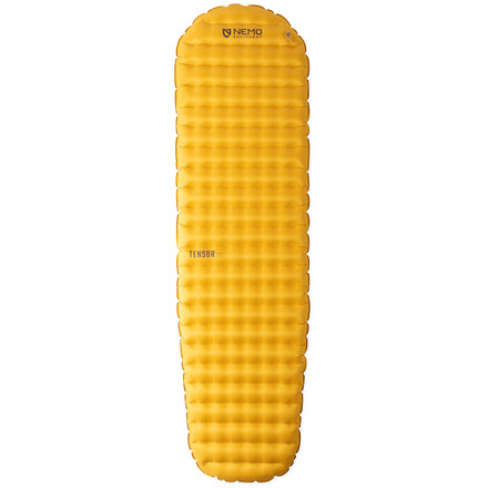 Die Nemo Equipment Tensor Trail Ultralight Insulated Sleeping Pad Isomatte ist eine bequeme und sehr leichte Schlafmatte für anspruchsvolle Trekkingtouren.