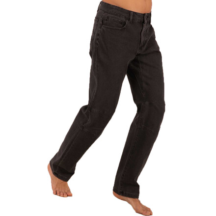  Die Mercury Jeans ist eine nachhaltig produzierte Kletterhose aus Biobaumwolle im 5-Pocket Look jedoch mit voller Bewegungsfreiheit zum Klettern