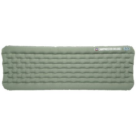 Die Big Agnes Campmeister Deluxe Insulated ist eine besonders bequeme Isomatte mit PrimaLoft Silver-Isolierung für ganzjährig erholsamen Nachtschlaf.