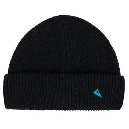 Die zeitlose Klättermusen Huld Beanie ist dank ihres hohen Anteils an RWS zertifizierter Wolle geruchshemmend und temperaturausgleichend.