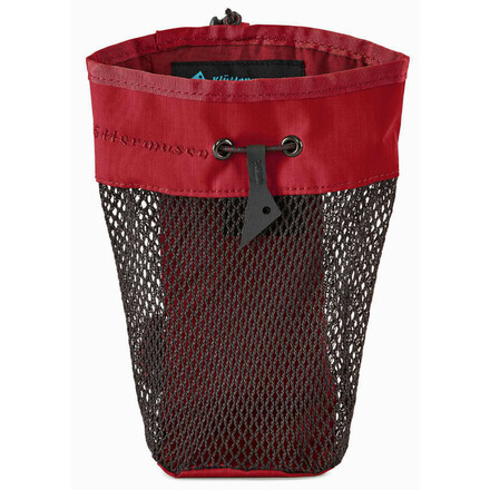 Der leichte Klättermusen Bottle Holder 2.0 ist ein praktisches Add-on für alle Klättermusen-Rucksäcke, die keine eigene Flaschenhalterung haben