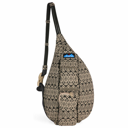 Die Mini Rope Bag Tasche von Kavu ist ein Highlight für Minimalisten und begeistert vor allem durch ihren robusten und originellen Gurt aus Kletterseil.