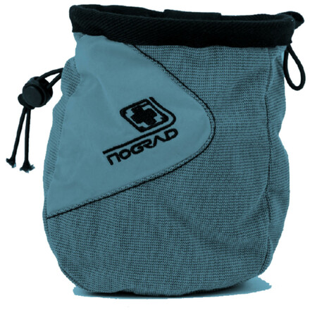 Der Nograd Chalk Bag im ikonischen Nograd-Style ist ein smarter Helfer mit zuverlässigem Kordelzug. Viel Platz für dein Chalk und viel Spaß für dich.