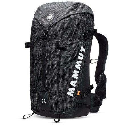 Der Trion 38 ist ein leichter und trotzdem extrem robuster Alpinrucksack von Mammut, der anspruchsvollste Bergsteiger erfreuen wird.