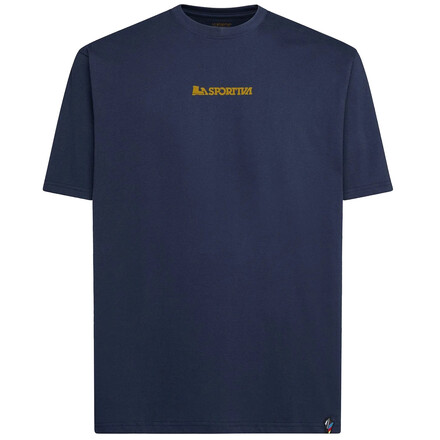 Das La Sportiva Moon Climb T-Shirt ist ein umweltbewusstes Shirt aus Bio-Baumwolle, mit dem du den ganzen Tag am Fels verbringen kannst