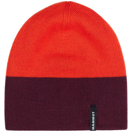 Die Haldigrat Beanie ist eine funktionale feinmaschige Strickmütze, die ideal für den nächsten Kletterausflug ist und auch im Alltag eine gute Figur macht.