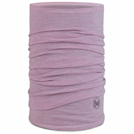 Das vielseitige Merino Midweight Multifunktionstuch von Buff ist besonders weich und atmungsaktiv und eignet sich ideal für kühles Übergangswetter.