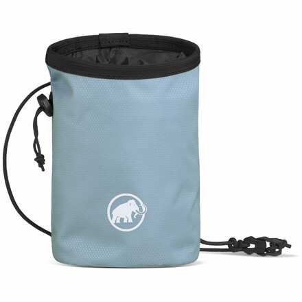 Das Gym Basic Chalk Bag von Mammut ist ein schlichter, aber äußerst praktischer Chalk Bag für die Kletterhalle. Einpacken und los geht es!