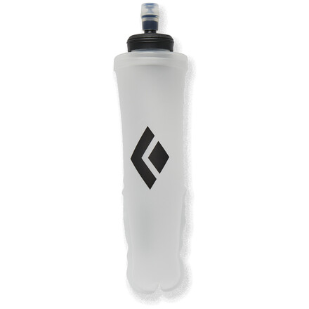Die Black Diamond Soft Flask ist eine leichte und einfach verstaubare Trinkflasche, die perfekt zu minimalistischen und herausfordernden Touren passt.