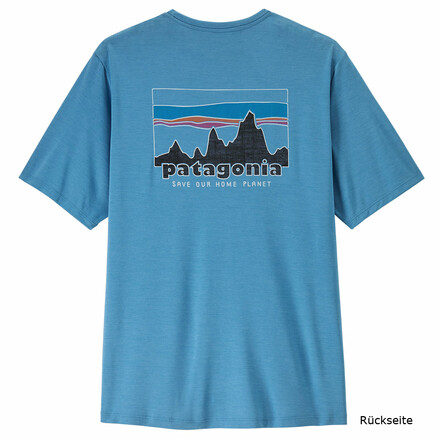 Das Capilene Cool Daily Graphic T-Shirt von Patagonia ist dein Allrounder für den Outdoorspaß bei gutem Wetter und punktet mit hoher Atmungsaktivität