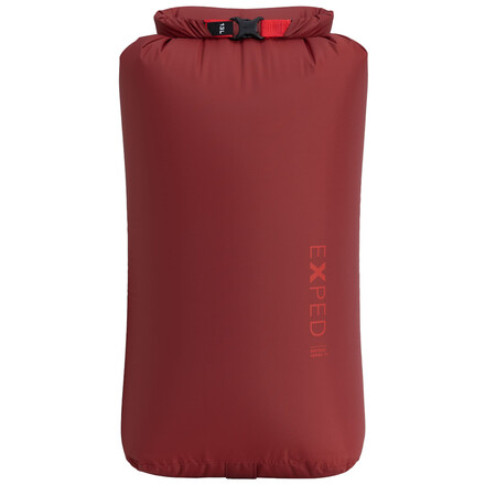 Die Exped Drybag Versa Packsäcke schützen dein Equipment zuverlässig vor Wasser und Feuchtigkeit. Nahtbandverschweißt und mit smartem Rolltopverschluss.