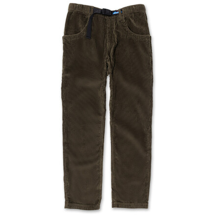 Die Kavu Chilli Roy Pant ist eine bewegungsfreundliche und alltagstaugliche Outdoorhose aus hochwertigem Cord. Mit großen Taschen und integriertem Gürtel.