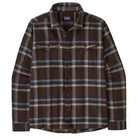 Das Fjord Flannel Hemd von Patagonia wird aus reiner Biobaumwolle hergestellt und liegt mit seinem dicht gewebten Stoff angenehm und warm auf der Haut