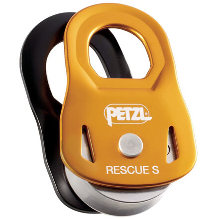 Die Rescue von Petzl ist eine Seilrolle, die als Hilfsrolle in Flaschenzügen weder schwere Lasten noch den intensiven Gebrauch scheut.