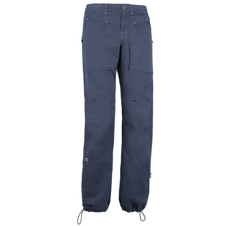 Die Blat von E9 ist eine Boulderhose mit sportlichem Schnitt mit einem tollen Ton-in-Ton Muster. Ein echter Hingucker in der Halle und am Fels.