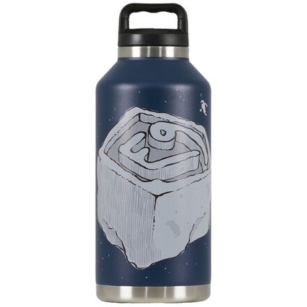 Die große E9 Boccione Thermosflasche punktet mit einem Fassungsvermögen von 1.9 Litern, einer Thermofunktion und ikonischem E9-Design.