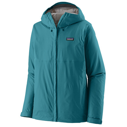 Die Patagonia Torrentshell ist eine absolut wasserdichte 3-Lagen Regenjacke die bluesign und Fair Trade zertifiziert ist und viele praktische Details hat